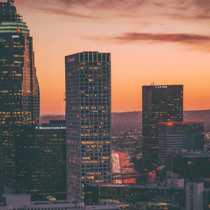 强乳喷自慰爽免费观看
